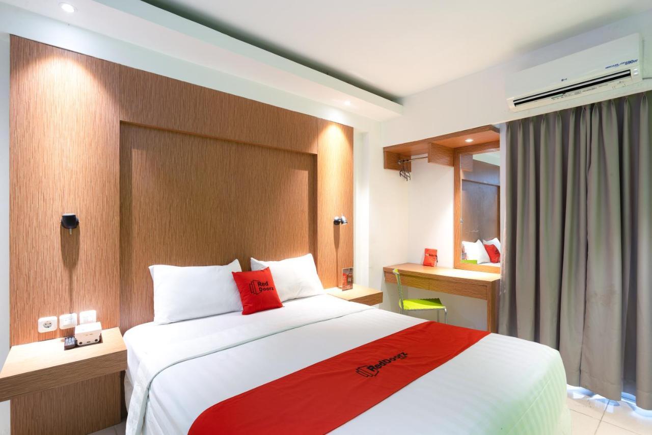 Reddoorz Apartment At Bogor Valley Esterno foto